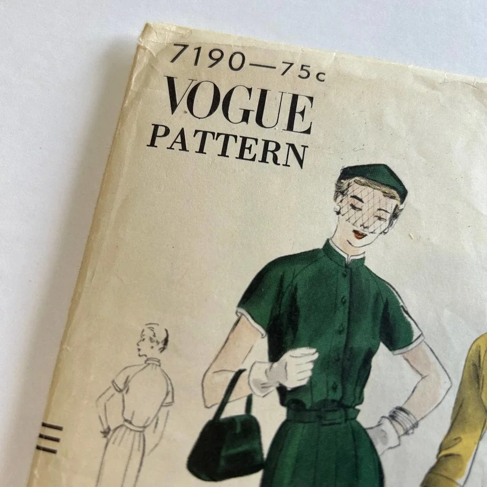 Vogue Vintage 1950's Unprinted Pattern  #7190 Dress Size‎ 14 Bust 32 Hips 35